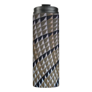 Termo Alfombra de área blanca, negra y marrón