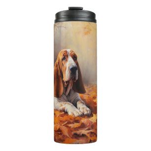 Termo Basset Hound en otoño inspira la caída de las hoja