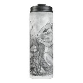 Termo Beber Chipmunk sobre un Tumbler Termal