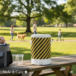 Termo Black and Metallic Gold Stylish Striped Pattern