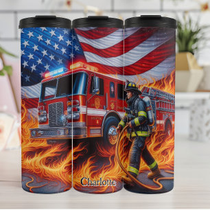 Termo Bombero con manguera y camión de bomberos