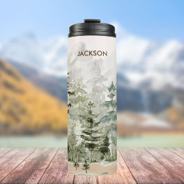 Termo Bosque acuático verde de pino en la montaña