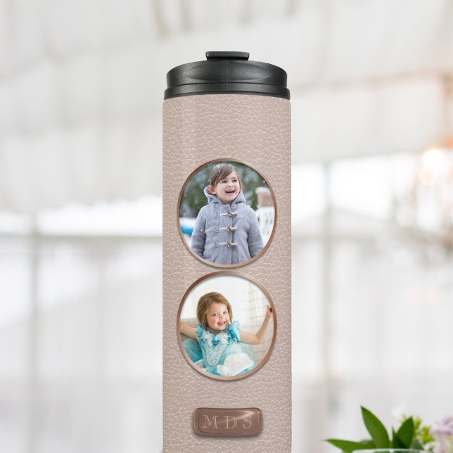 Termo Collage de fotos Rubor Rosa 2 Elegante Monogramado (Upload two photos to this pretty pink faux leather look thermal tumbler and add your initials)