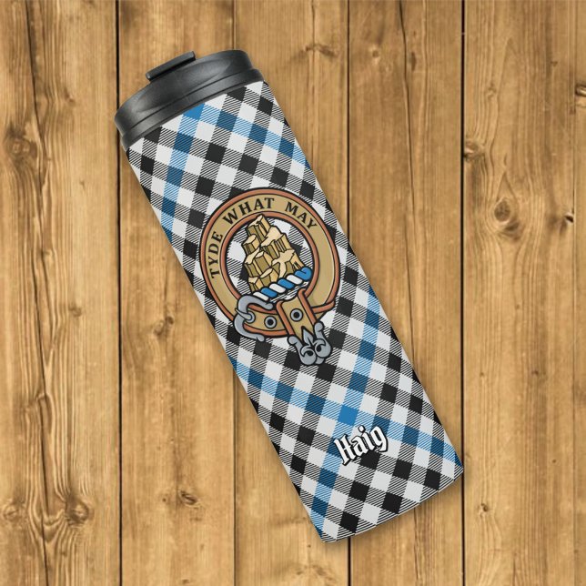 Termo Crest de Clan Haig sobre Tartán de cuadros (Subido por el creador)