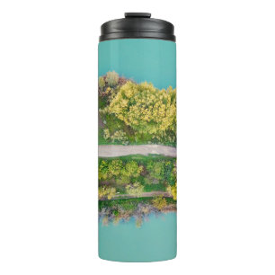 Termo Decoración verde, marrón y amarilla