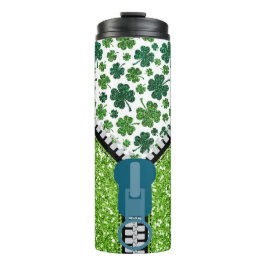 Termo Descendiendo en el Día de los Patrones