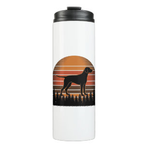 Termo Diseño vectorial de perro de caza vintage atardece