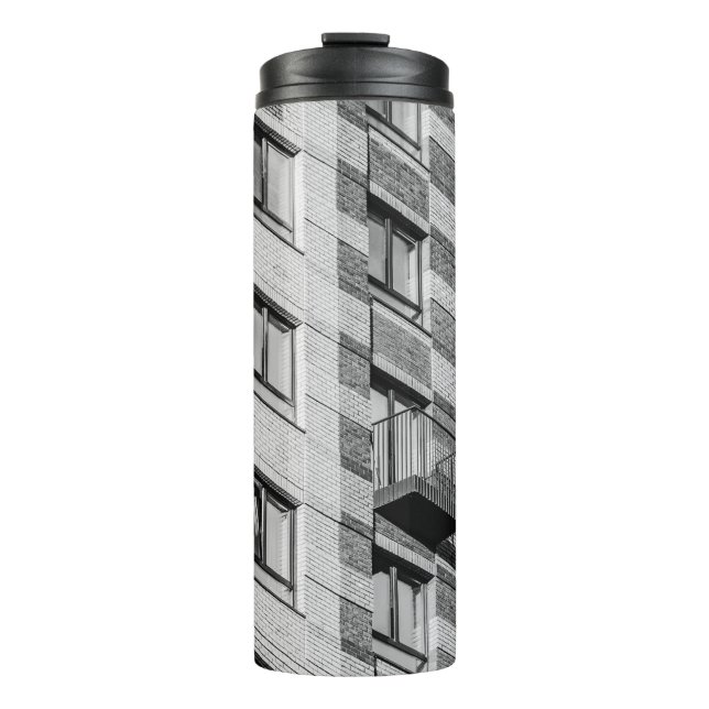 TERMO EDIFICIO DE CONCRETO BLANCO Y NEGRO (Anverso)