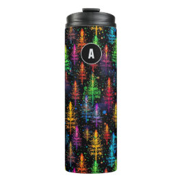 Termo El colorido árbol de Navidad resplandeciente en un