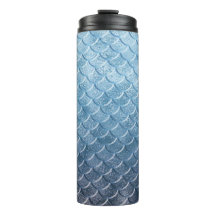 Escalas de sirenas plateadas y azules