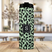 Estampado de leopardo en menta con monograma