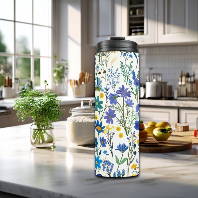 Termo Flores silvestres del jardín azul ruso (Subido por el creador)