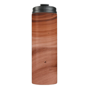 Termo Foto paisajista de un postre de arena marrón