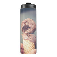 Fotografía selectiva del helado de chocolate