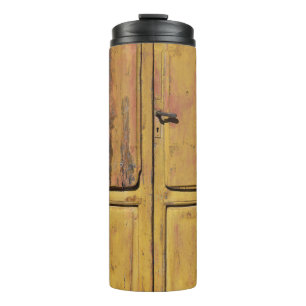 Termo Gabinete de madera marrón cerrada
