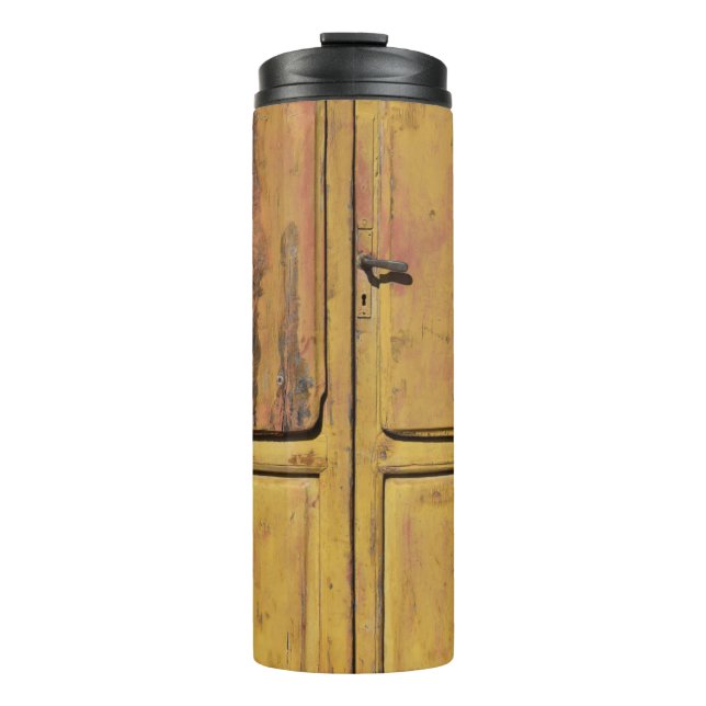 Termo Gabinete de madera marrón cerrada (Anverso)