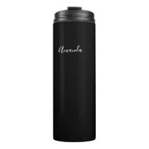 guión chic personalizado en blanco y negro