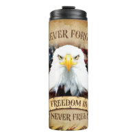 Ilustracion de águila estadounidense patriótica co