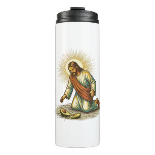 Termo Jesús dejó caer aguacate fresco cortado en rodajas
