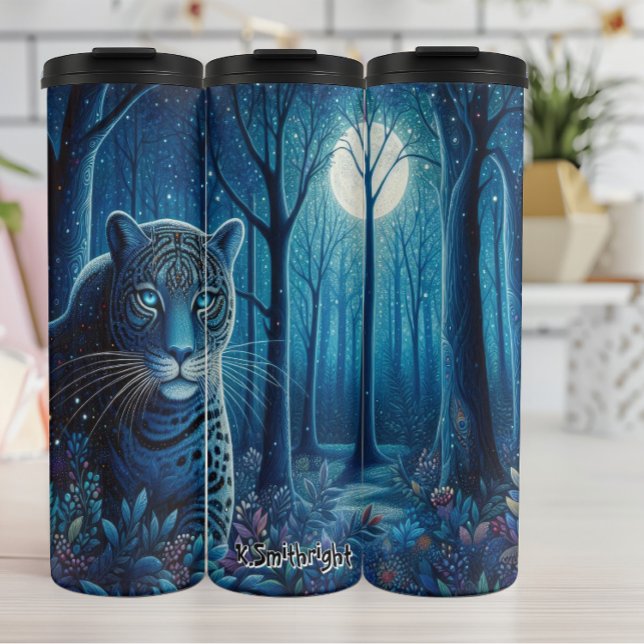 Termo Leopardo azul en un bosque iluminado por la luna (Subido por el creador)