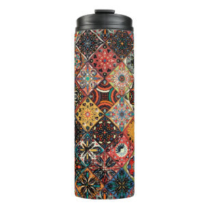 Termo Mandala floral étnica sin fisuras. Colorido m