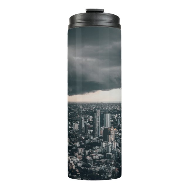 TERMO NUBE OSCURA SOBRE EDIFICIOS DE LA CIUDAD (Anverso)