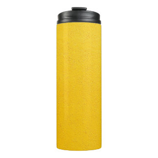 Termo Pared pintada de amarillo