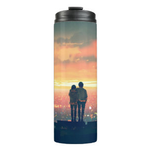 Termo pareja joven de pie en la azotea mirando a c