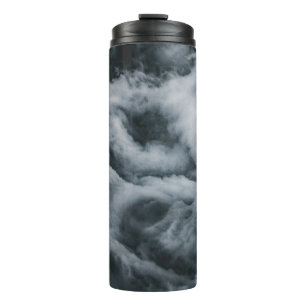 Termo Pintura de nubes grises