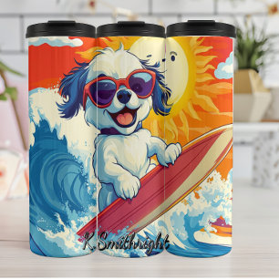 Termo Un perro surfando una ola grande