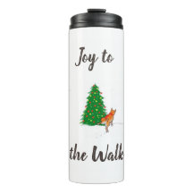 Un perro y un árbol de navidad