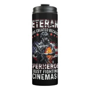 Termo Veteranos porque superhéroes ocupados en cines