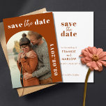 Terracota Naranja quemada Guardar invitación de fe<br><div class="desc">¿Buscas elegantes tarjetas para guardar la fecha? ¡Aquí lo encontrarás! Mira esta Terracota Naranja quemada Guardar la invitación de fecha. Puede añadir fácilmente sus propios detalles de fotos y eventos rellenando los campos de la plantilla. ¡Feliz personalización!</div>