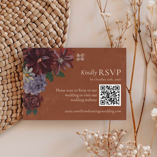 Terracotta Boda Floral RSVP Código QR (Moody Terracotta Wedding Rsvp with QR Code Card)