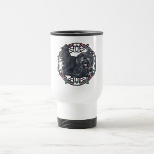 Terrier Skye de oreja caída en taza de viaje