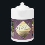 Tetera 21 Aniversario Boda 2FotosBrass e Iolite<br><div class="desc">Diseñé esta tetera fotográfica dedicada a su 21 aniversario boda,  con un guiño a los tradicionales regalos de piedra y bronce para marcar su hito en este encantador y original diseño.</div>
