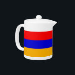 Tetera armenia de la bandera<br><div class="desc">Tetera elegante con la bandera de Armenia. Este producto su personalizable.</div>