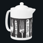 Tetera Arte De Cubertería Retro Ilustrado<br><div class="desc">Diseño elegante y único en blanco y negro de cubiertos retro ilustrados en una pequeña tetera.</div>
