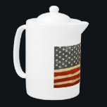 Tetera Bandera norteamericana de la gloria vieja<br><div class="desc">¡La vieja gloria de la vintage América! Decore su casa con estilo,  añada un poco más a su celebración del 4 de julio o el Día del Recuerdo o sorprenda a la familia y amigos con un regalo único. ¡Hay muchos artículos disponibles!</div>