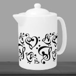 Tetera Bass Treble Clef Heart Black & White Music Teapot<br><div class="desc">Presenta un elegante estilo de bajo en blanco y negro y un estilo de araña. Para más regalos y decoración relacionados con la música,  visite el resto de esta tienda.</div>