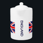 Tetera Clásico de Bandera de Inglaterra<br><div class="desc">Este diseño sencillo pero bonito cuenta con la emblemática bandera de la vieja Inglaterra,  alegre,  con la palabra "Inglaterra" entre las dos banderas que engloban el medio de la olla. Si lo desea,  puede personalizar o suprimir la palabra "Inglaterra".</div>