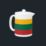 Tetera con bandera de Lituania<br><div class="desc">Añade un toque de orgullo lituano a tu hora del té con esta tetera de diseño bonito con la bandera de Lituania. Esta tetera, elaborada con precisión, muestra con orgullo las audaces franjas amarillas, verdes y rojas de la bandera lituana, aportando tanto estilo como patrimonio a la mesa. Los colores...</div>