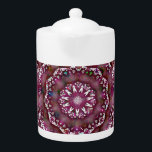 Tetera con Cranberry Mandala<br><div class="desc">Tetera con arándano y diseño Mandala blanco.</div>