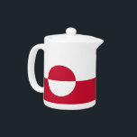 Tetera de la Bandera de Groenlandia<br><div class="desc">Eleva tu hora de té con esta Tetera de Bandera de Groenlandia, una perfecta mezcla de funcionalidad y orgullo cultural! Esta tetera, elaborada con meticulosa atención a los detalles, cuenta con la vibrante bandera de Groenlandia, lo que la convierte en una adición única y significativa a su colección de utensilios...</div>