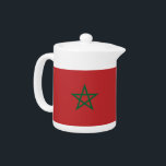 Tetera de la bandera de Marruecos<br><div class="desc">Añade un toque de orgullo marroquí a tu hora del té con nuestra exclusiva tetera con la bandera de Marruecos! Esta tetera, elaborada con meticulosa atención a los detalles, es más que sólo un elemento funcional; es una celebración de la rica herencia y orgullo cultural de Marruecos. El diseño vibrante...</div>
