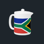 Tetera de la Bandera de Sudáfrica<br><div class="desc">¡Eleva tu hora de té con nuestra elegante tetera adornada con la bandera de Sudáfrica! Diseñada con atención a los detalles, esta tetera muestra orgullosamente la vibrante y simbólica bandera de Sudáfrica. La bandera muestra bandas horizontales de verde, oro, negro, blanco, rojo y azul con una banda verde en forma...</div>