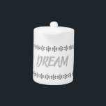 Tetera Dream Tea Jar<br><div class="desc">Este diseño de ensueño inspira con su fondo abstracto y letras que deletrean DREAM. Hace un gran regalo para un ser querido o un amigo.</div>