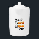 Tetera espeluznante,familia de Halloween, con zombie coin<br><div class="desc">esta taza es espeluznante,  familia Halloween,  haciendo juego con zombie,  halloween divertido,  horror de la pareja de halloween para tu familia</div>