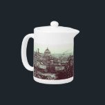 Tetera Firenze<br><div class="desc">Dibujo original de la serie Florencia, Italia de Gaye Elise Beda, reconocido artista de la ciudad de Nueva York, www.gayeelisebeda.store www.gayeelisebeda.com https://gayeelise-beda.pixels.com http://www.zazzle.com/gaye elise beda gifts http://issuu.com/lieslmarelli/docs/wia278-july-issuu/1?e=2826034/843692 https://fineartamerica.com/profiles/gayeelise-beda/shop http://shopvida.com/search?q=gaye elise beda&x=-749&y=-111 mi tienda Red Bubble de www.synchronopedia.com/wwsah_candidate_list.htm gayeelise.redbubble.com</div>
