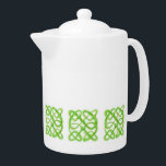 Tetera GREEN CELTIC KNOT Teapot de porcelana<br><div class="desc">El diseño de esta tetera de porcelana GREEN CELTIC KNOT es un dibujo original de un lápiz de color de lana verde suave rodada en un nudo celta. * Los productos de correspondencia están disponibles en la categoría CELTIC KNOTS de mi tienda. ** Si quieres transferir este diseño a otro...</div>
